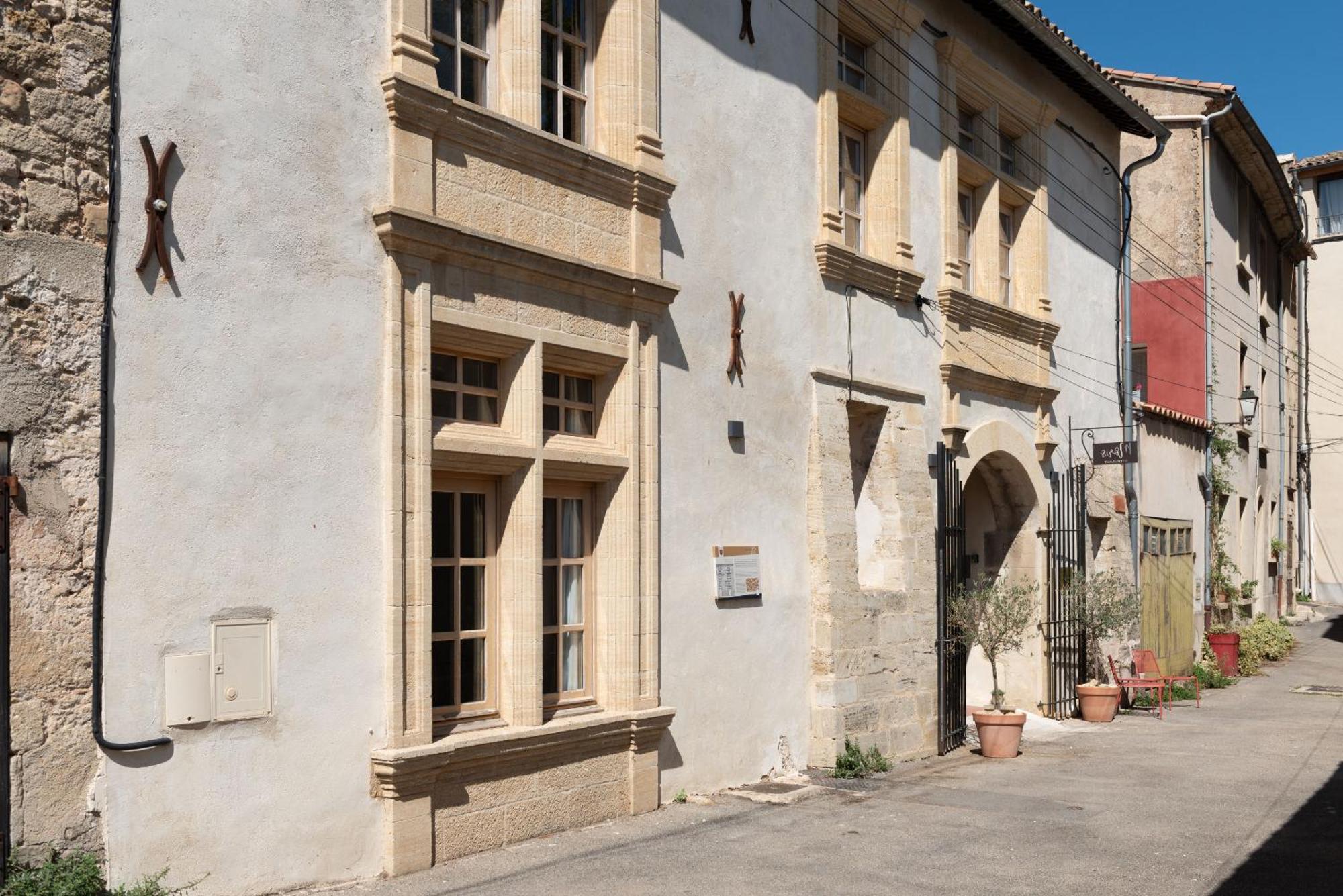 La Maison D'en Bas Des Seigneurs *